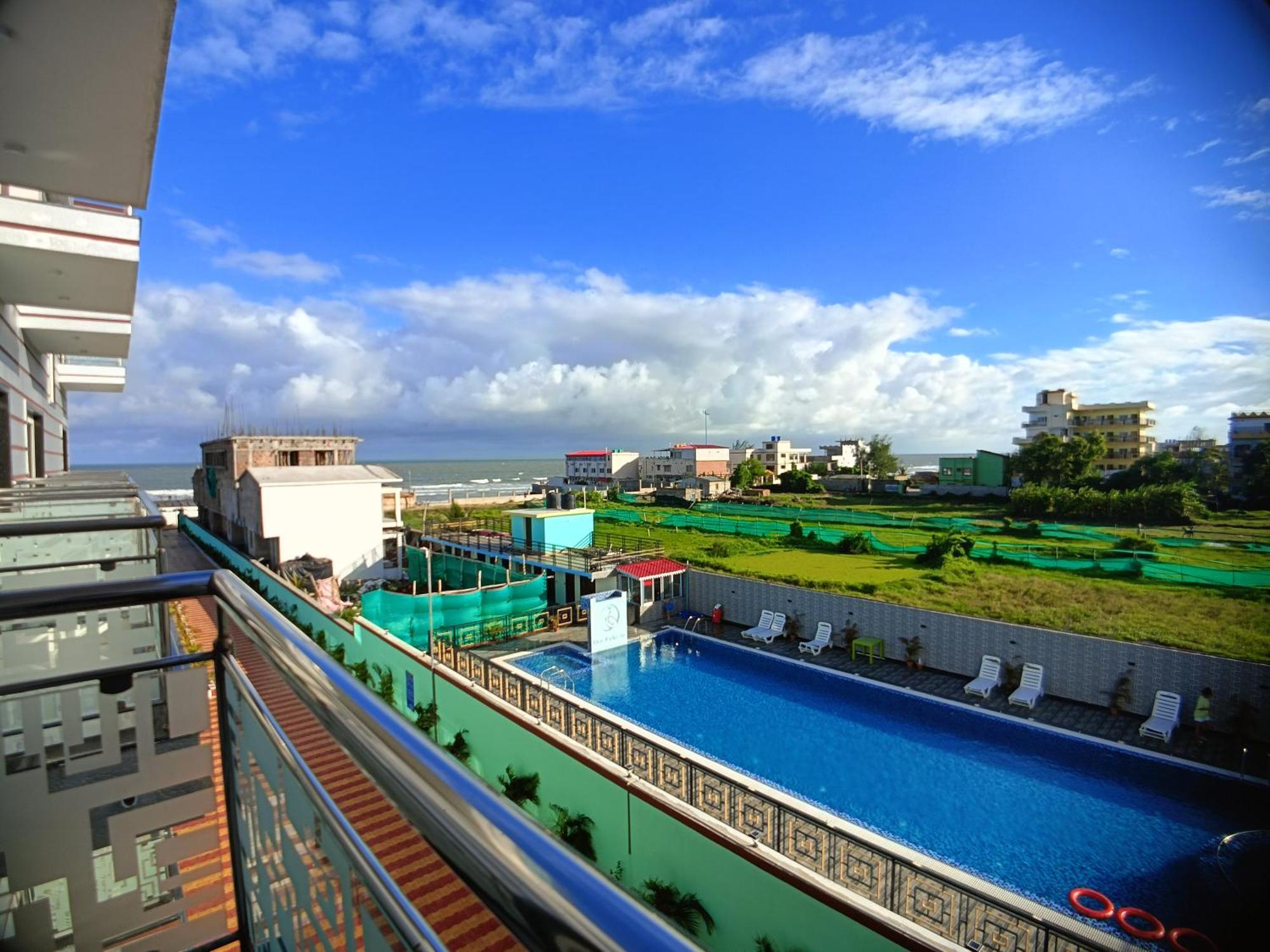The Triton Beach Resort Мандармани Экстерьер фото