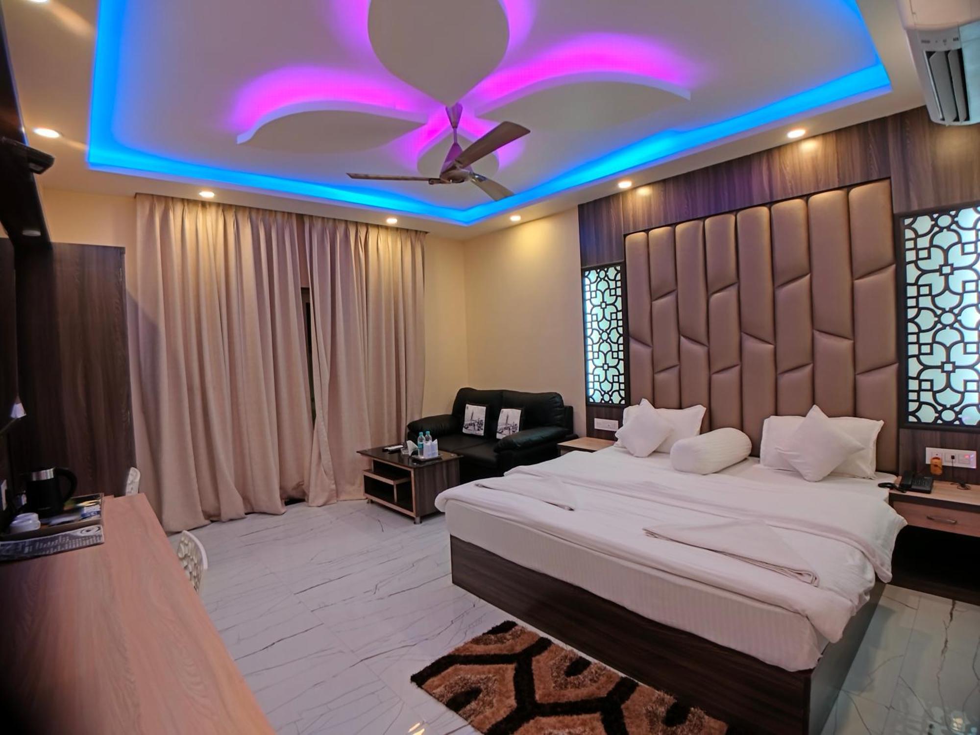 The Triton Beach Resort Мандармани Экстерьер фото