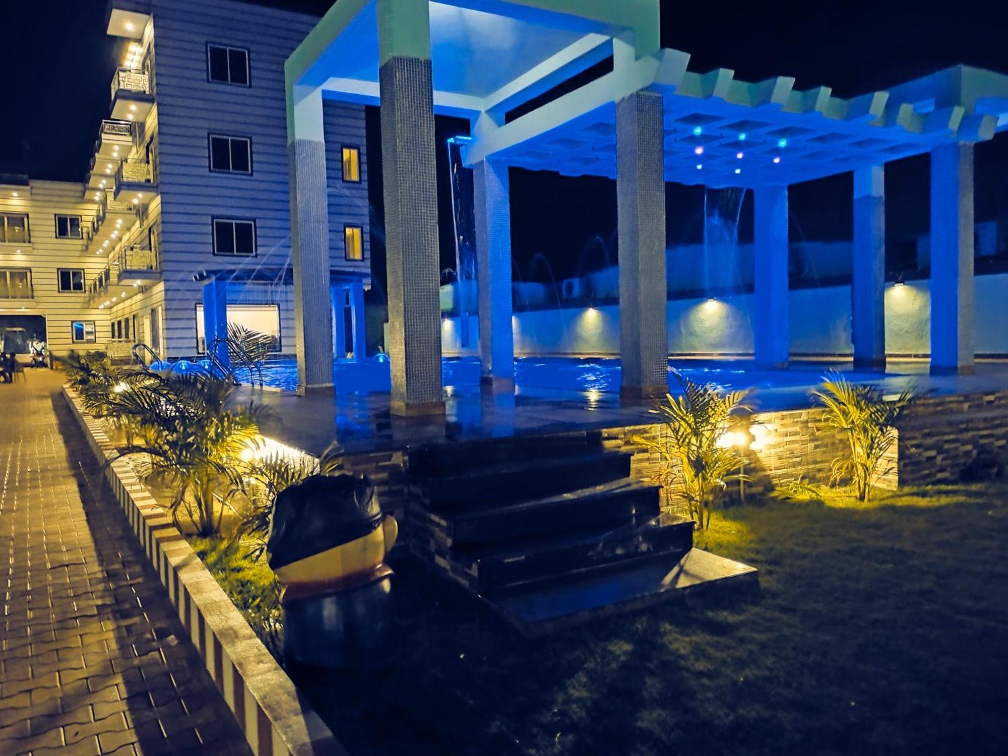 The Triton Beach Resort Мандармани Экстерьер фото