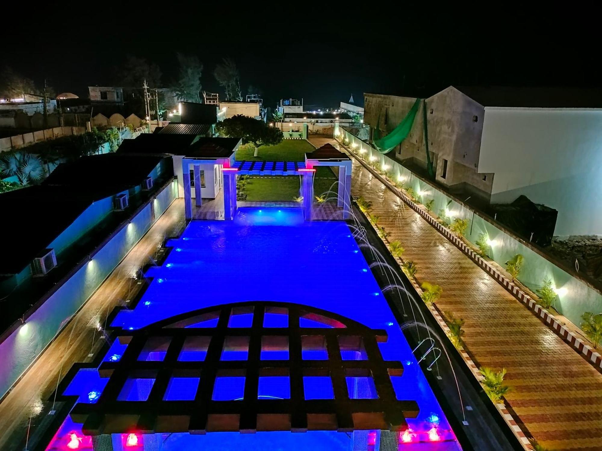 The Triton Beach Resort Мандармани Экстерьер фото