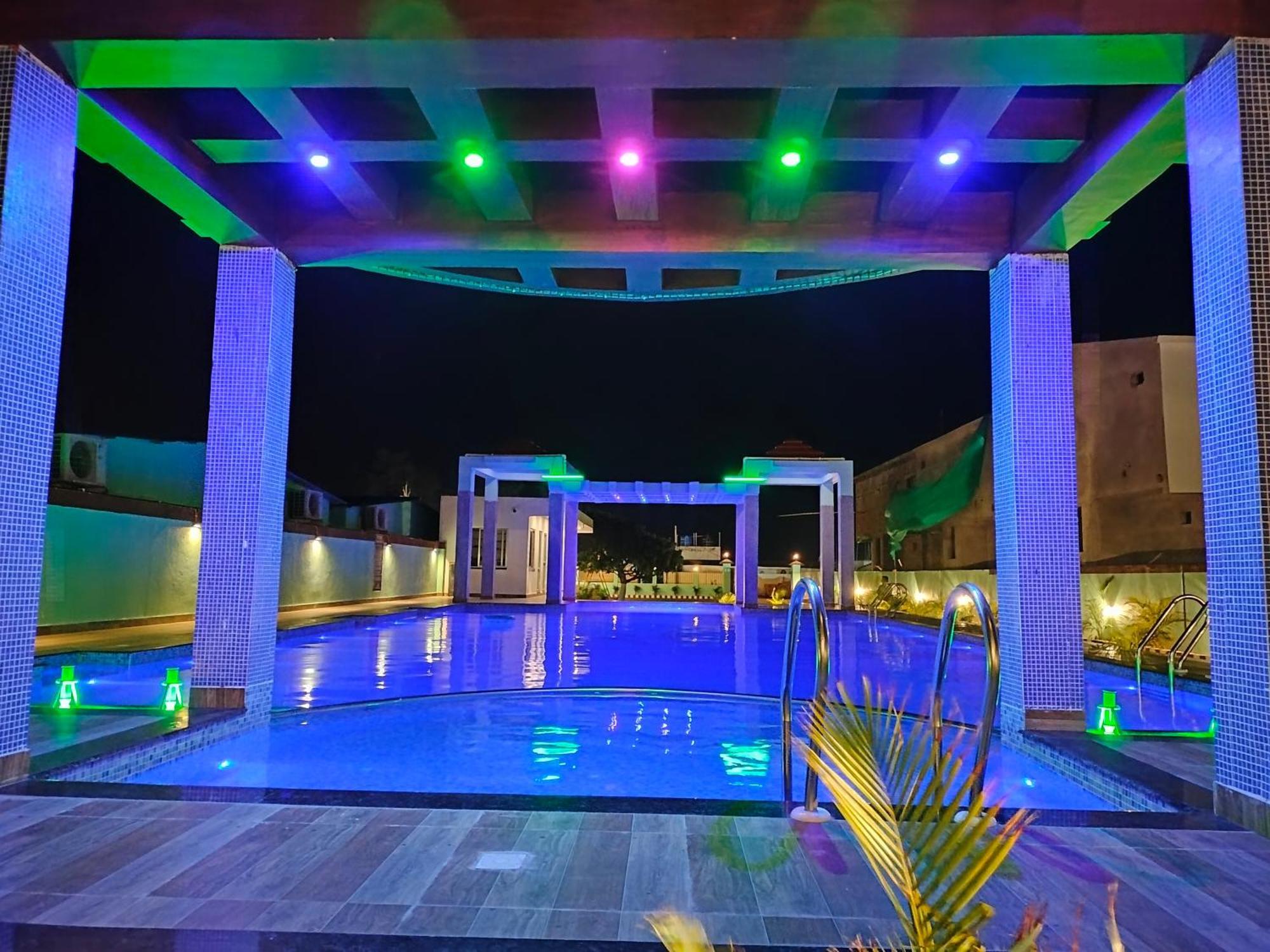 The Triton Beach Resort Мандармани Экстерьер фото