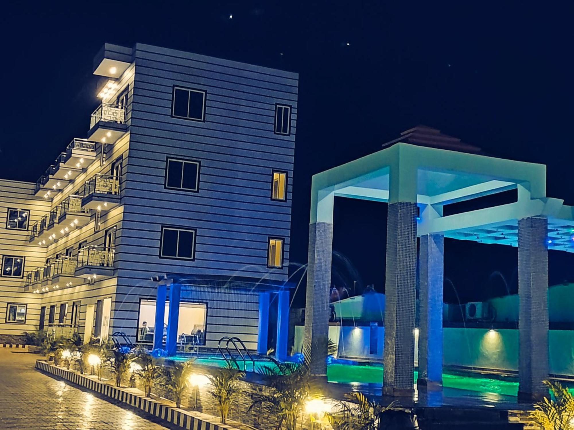 The Triton Beach Resort Мандармани Экстерьер фото