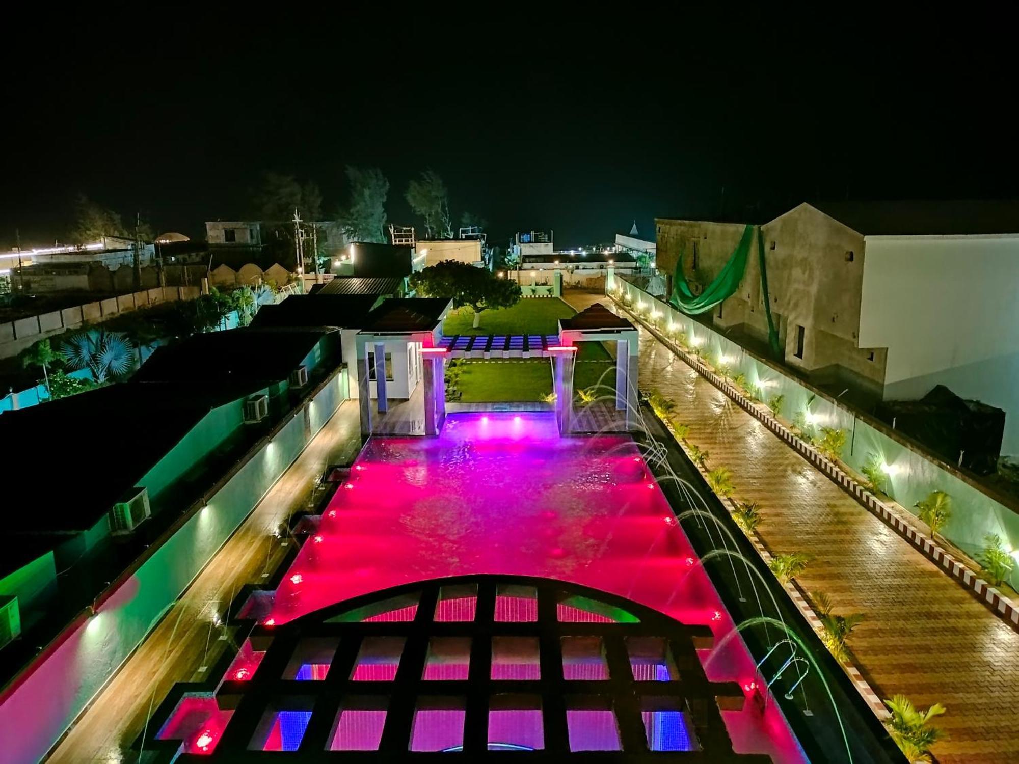 The Triton Beach Resort Мандармани Экстерьер фото